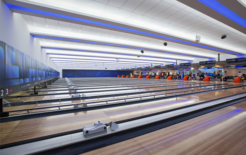 Bowling Center with GSX Bowling Machines