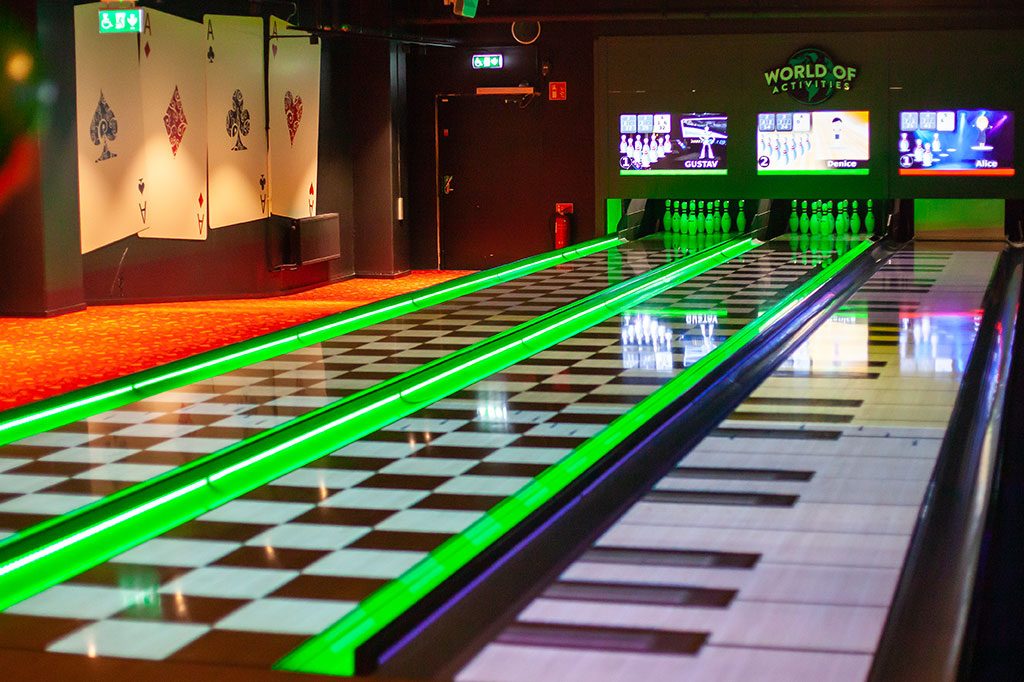 Interactive bowling， unreal bowling Lanes